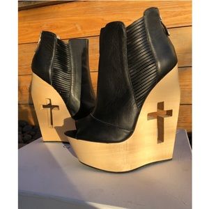 Greycity black platform booties